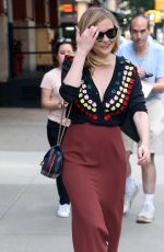 KIRSTEN DUNST Heading to Today Show in New York 06/19/2017