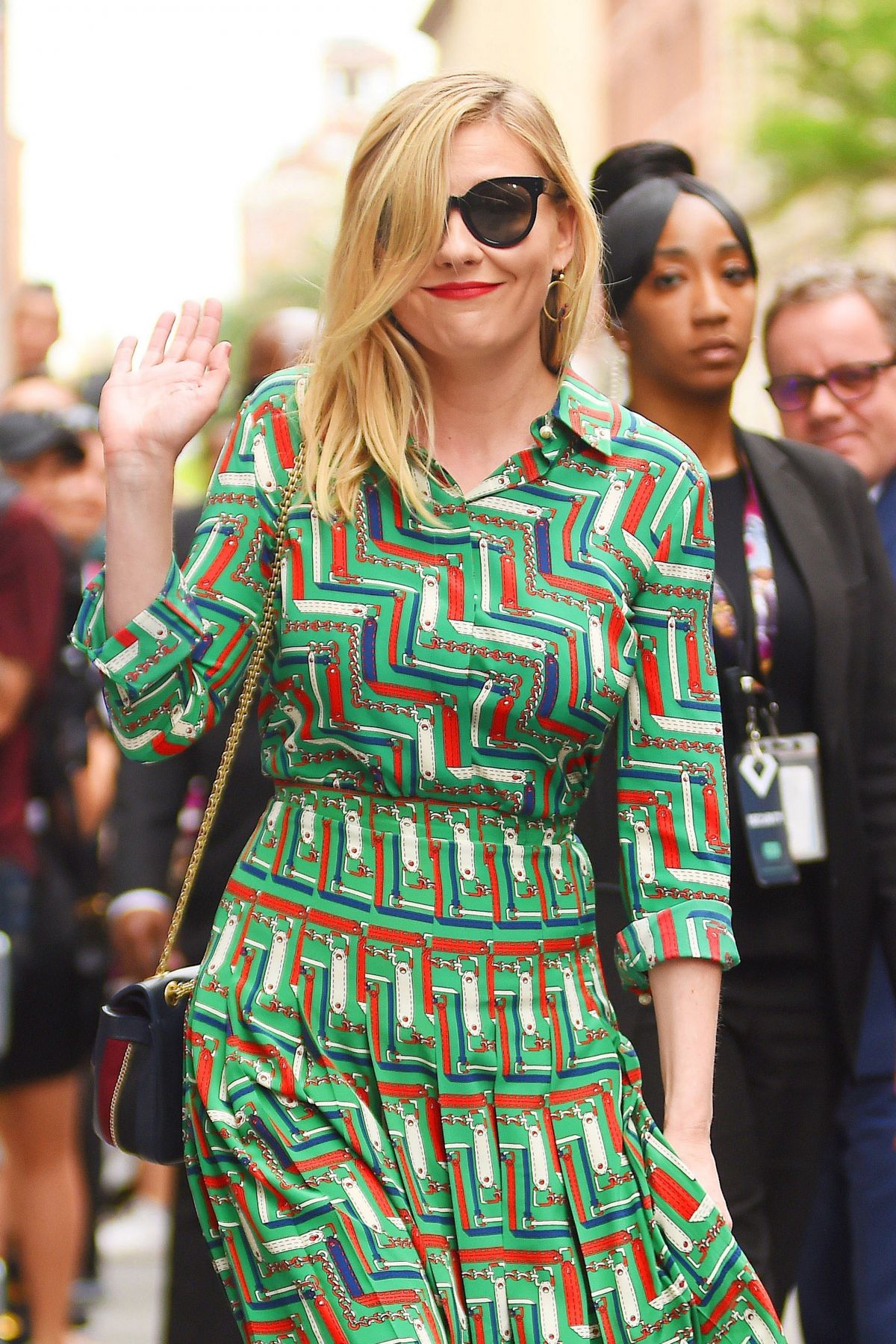 KIRSTEN DUNST Leaves AOL Studios in New York 06/21/2017 KIRSTEN DUNST Leaves AOL Studios in New York 06/21/2017
