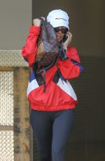 KOURTNEY KARDASHIAN Leaves Mason