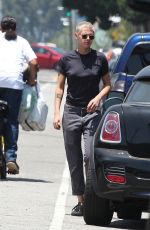KRISTEN STEWART Out and About in Los Feliz 06/05/2017