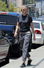 KRISTEN STEWART Out and About in Los Feliz 06/05/2017