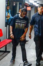 KYLIE JENNER Leavsg Miami Flinga Licking in Miami 06/06/2017