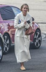 LARA WORTHINGTON Out and About in Sydney 05/31/2017