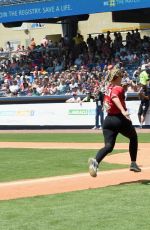 LAUREN ALAINA at 27th Annual City of Hope Celebrity Softball Game in Nashville 06/10/2017