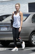 MARGOT ROBBIE Heading to a Gym in Los Angeles 06/09/2017