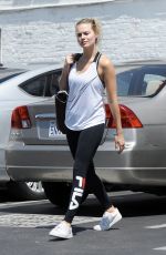 MARGOT ROBBIE Heading to a Gym in Los Angeles 06/09/2017