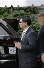 MELANIA and Donald TRUMP Out for Dinner in Washington D.C. 06/20/2017