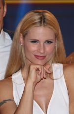 MICHELLE HUNZIKER at Wer Weiss Denn Sowas XXL Show in Hamburg 06/19/2017