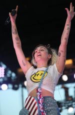 MILEY CYRUS Performs at Hot 99.5
