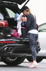 REESE WITHERSPOON Arrives at Yoga Class in Los Angeles 06/05/2017