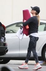 REESE WITHERSPOON Arrives at Yoga Class in Los Angeles 06/05/2017