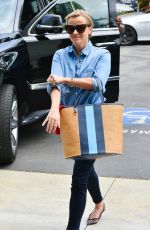 REESE WITHERSPOON Out and About in Culver City 06/01/2017