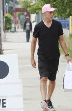 REESE WITHERSPOON Out Shopping in Santa Monica 06/03/2017