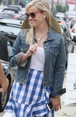 REESE WITHERSPOON Out Shopping in Santa Monica 06/03/2017