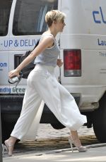 SCARLETT JOHANSSON Out and About in New York 06/11/2017