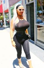 SOPHIA WOLLERSHEIM Shopping at 3 Brothers Jewelry in Los Angeles 06/21/2017