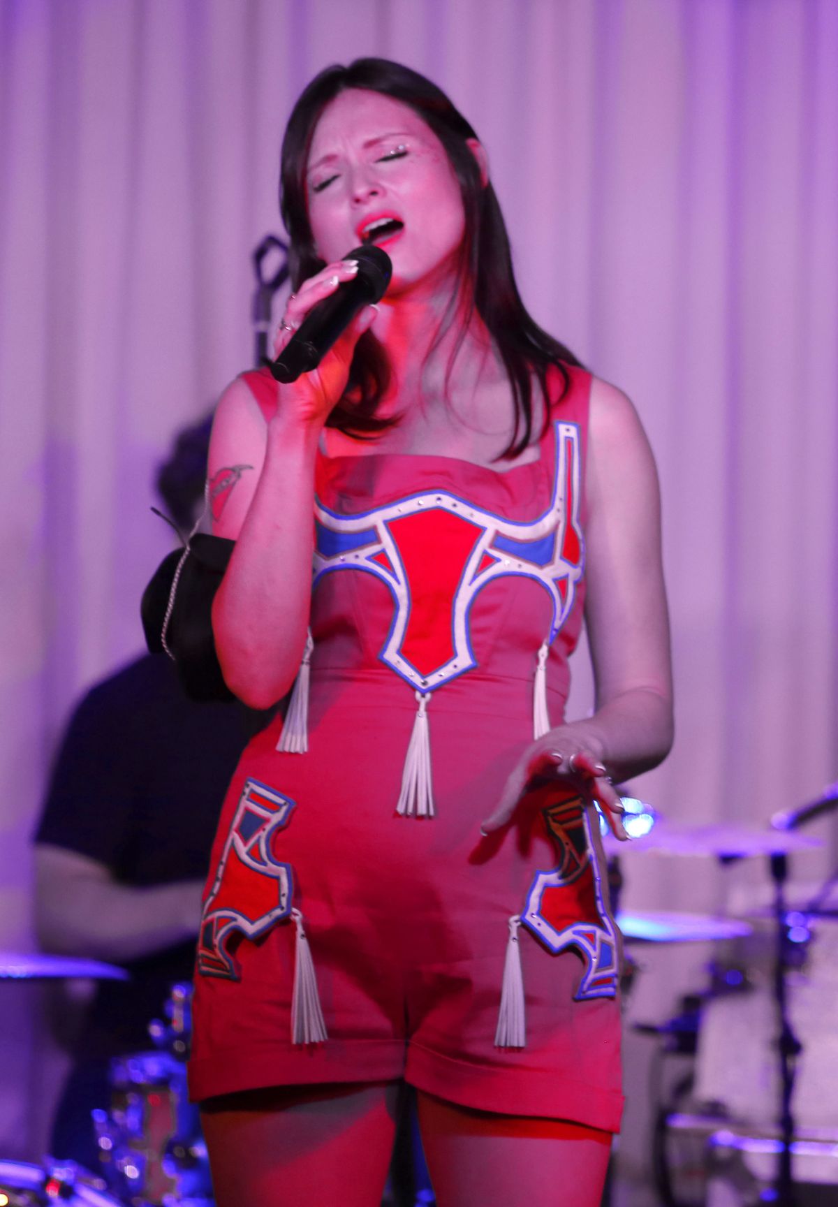 SOPHIE ELLIS-BEXTOR Performs at Glastonbury Warm Up Set 06/22/2017 SOPHIE ELLIS-BEXTOR Performs at Glastonbury Warm Up Set 06/22/2017