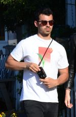 SOPHIE TURNER and Joe Jonas Out in Venice Beach 06/11/2017