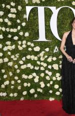 SUTTON FOSTER at Tony Awards 2017 in New York 06/11/2017