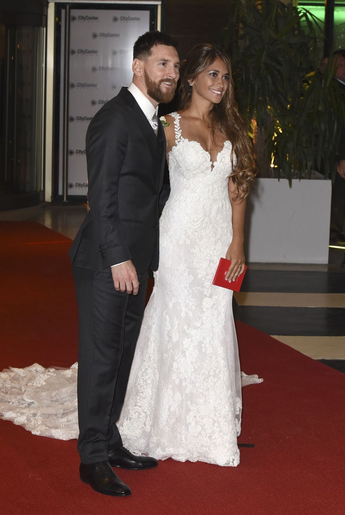 ANTONELLA ROCCUZZO with Lionel Messi at Wedding Reception in Argentina ...