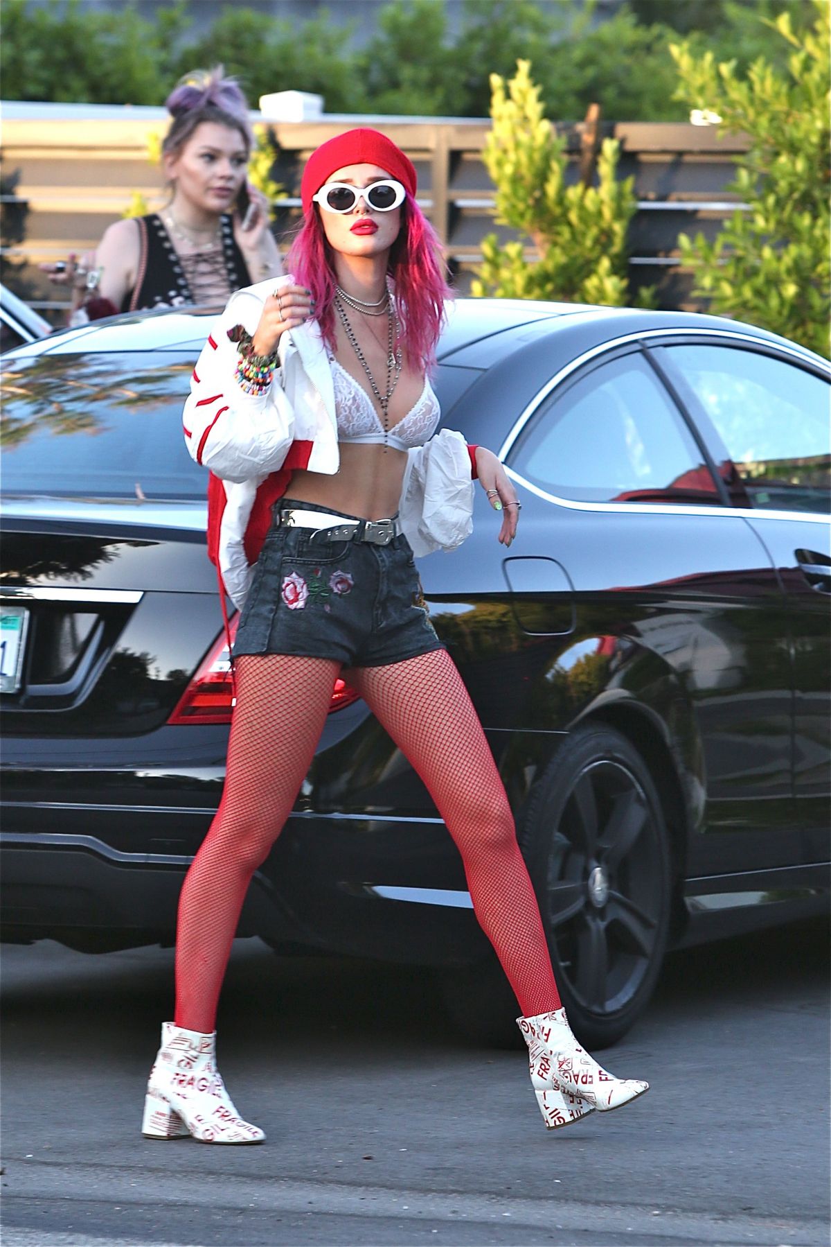 BELLA THORNE Out and About in Los Angeles 07/26/2017 BELLA THORNE Out and About in Los Angeles 07/26/2017