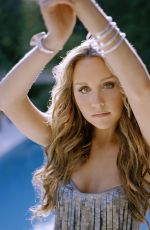 Best from the Past - AMANDA BYNES for Cosmo Girl Magazine 2005