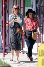 CAMERON DIAZ and DREW BARRYMORE Shopping at Melrose Place 07/15/2017