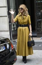 CELINE DION Leaves Her Hotel in Paris 07/03/2017