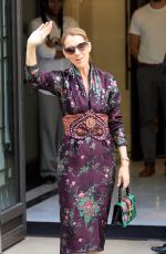 CELINE DION Leaves Her Hotel in Paris 07/05/2017