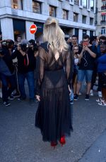 CHIARA FERRAGNI at Fendi Fashion Show at Haute Couture Paris Fashion Week 07/05/2017