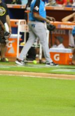 CHRISTINA MILIAN at 2017 MLB All-star Legends & Celebrity Softball in Miami 07/09/2017