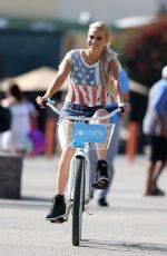 CJ PERRY Out and About in Venice Beach 07/04/2017