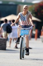 CJ PERRY Out and About in Venice Beach 07/04/2017