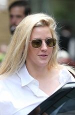 ELLIE GOULDING Out and About in London 07/12/2017