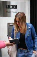 GERI HALLIWELL Out and About in London 07/22/2017