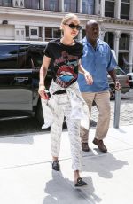 GIGI HADID Arrives at Her Apartment in New York 07/17/2017
