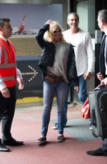GOLDIE HAWN at Tegel Airport in Berlin 07/05/2017\