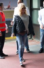GOLDIE HAWN at Tegel Airport in Berlin 07/05/2017\