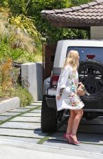 IGGY AZALEA Out and About in Los Angeles 07/16/2017