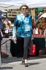 JANE LYNCH Shopping at Farmer