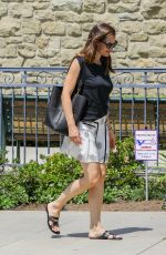 JENNIFER GARNER Arrives at a Church in Brentwood 07/09/2017