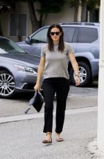 JENNIFER GARNER Arrives at a Church in Pacific Palisades 07/02/2017
