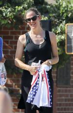 JENNIFER GARNER at Brentwood July 4th Firecracker 5k Run 07/04/2017