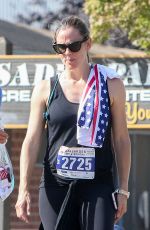JENNIFER GARNER at Brentwood July 4th Firecracker 5k Run 07/04/2017