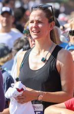 JENNIFER GARNER at Brentwood July 4th Firecracker 5k Run 07/04/2017