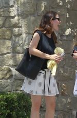 JENNIFER GARNER Leaves a Church in Los Angeles 07/09/2017