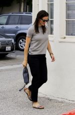 JENNIFER GARNER Out in Pacific Palisades 07/02/2017