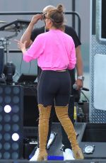 JENNIFER LOPEZ at Rehearsal for Macy