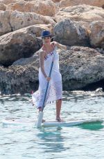 JESSICA ALBA Paddleboarding on Vacation in Honolulu 07/14/2017