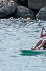 JESSICA ALBA Paddleboarding on Vacation in Honolulu 07/14/2017